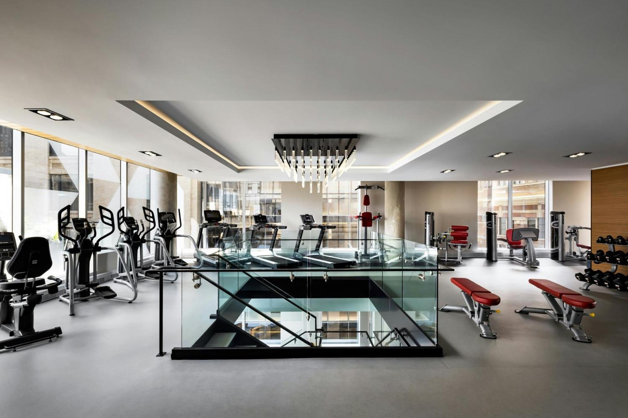 Hotel Humaniti Montreal, Autograph Collection 4*