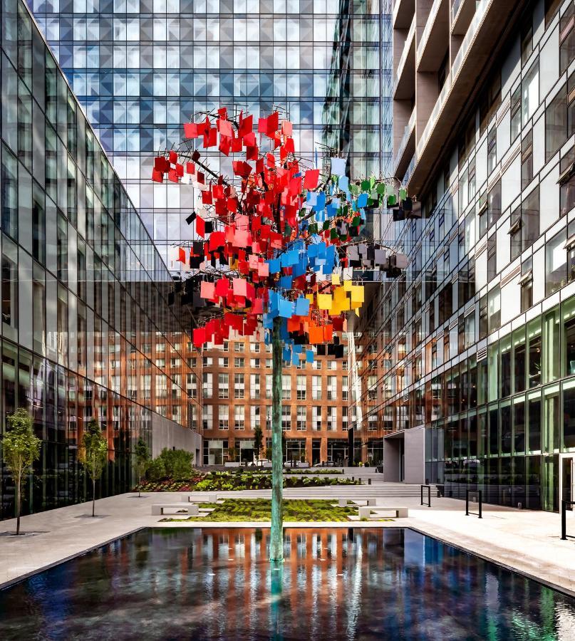 Humaniti Montreal, Autograph Collection 4* Montreal